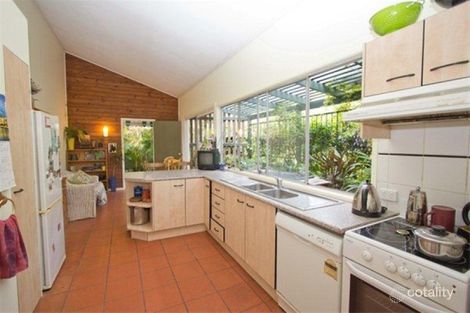 Property photo of 11 Sunset Road Kenmore QLD 4069