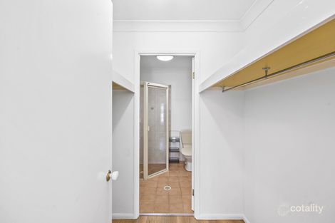 Property photo of 11 Acorn Crescent Flinders View QLD 4305