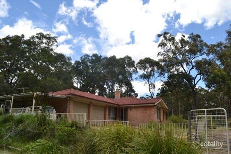 Property photo of 19 Elizabeth Way Hill Top NSW 2575