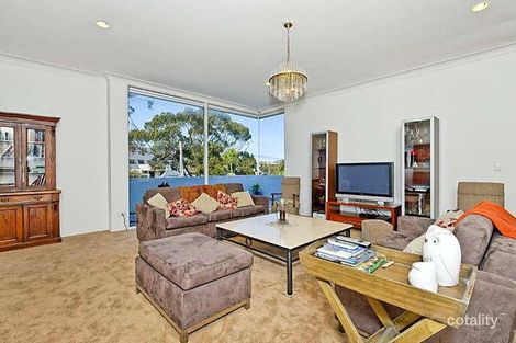 Property photo of 11 Fifth Street Black Rock VIC 3193