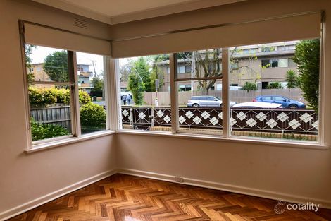 1/4 Hughenden Rd, St Kilda East, VIC 3183