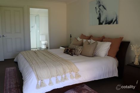 Property photo of 4 Possum Lane Forbes NSW 2871