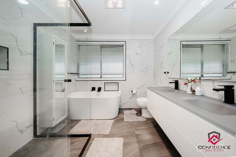 Property photo of 90 Namatjira Drive Stirling ACT 2611