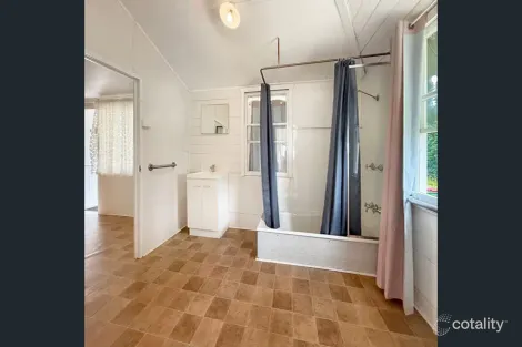 Property photo of 191 Greet Road The Bluff QLD 4340