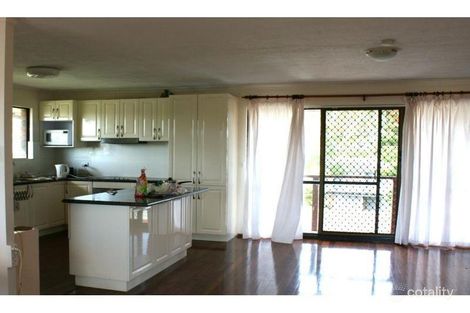 Property photo of 21 Mitchell Avenue Molendinar QLD 4214
