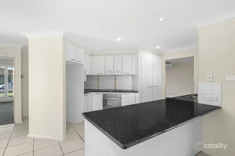 Property photo of 15 Yellowfin Avenue Old Bar NSW 2430