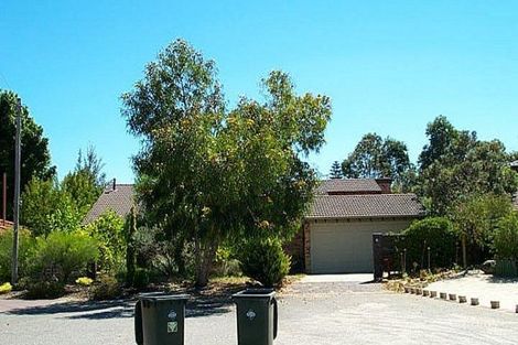 11 Glenbank Cres, Kallaroo, WA 6025