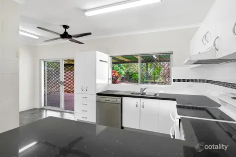 Property photo of 2 Resolution Drive Bentley Park QLD 4869