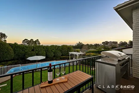 Property photo of 13 April Circuit Bolwarra Heights NSW 2320