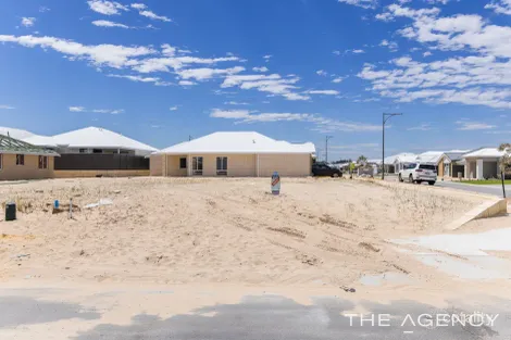 Property photo of 8 Deauville Approach Madora Bay WA 6210