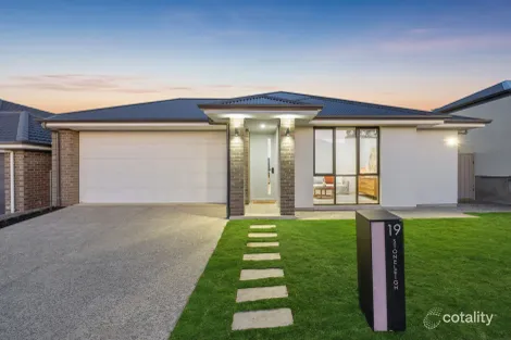 Property photo of 19 Stoneleigh Avenue Mount Barker SA 5251
