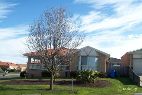 48 Sandalwood Dr, Narre Warren, VIC 3805