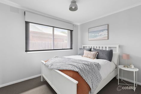 Property photo of 26 Raphael Crescent Frankston VIC 3199