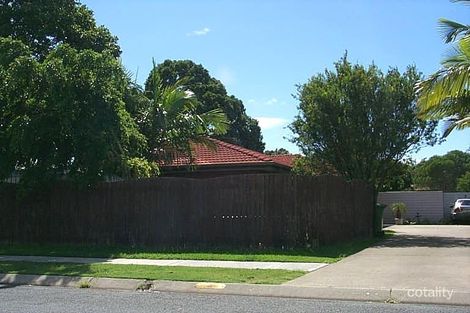 3 Stephenson St, Labrador, QLD 4215