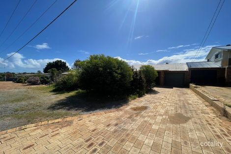 8 Harvey Pl, Kalbarri, WA 6536