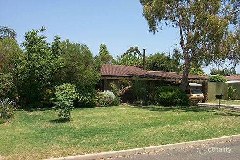 4 Cotton Cres, Bull Creek, WA 6149