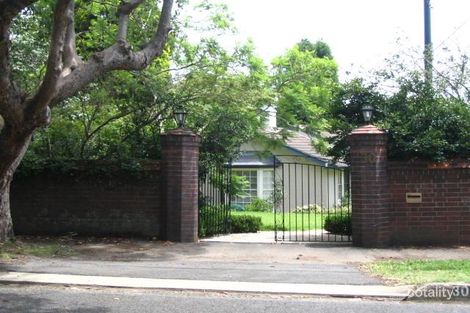 30 Ku-Ring-Gai Ave, Turramurra, NSW 2074