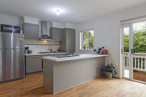 Property photo of 2/20 Graeme Avenue Montmorency VIC 3094