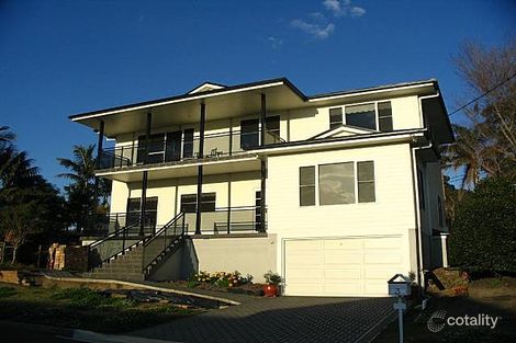 3 Berry Ave, Green Point, NSW 2251