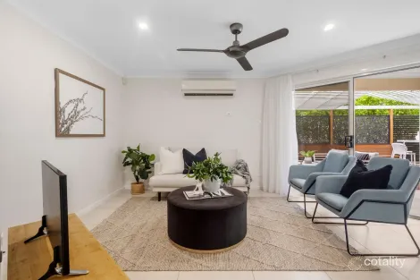 Property photo of 46 Oakview Circuit Brookwater QLD 4300