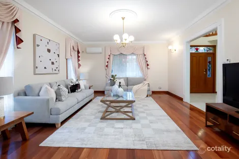 Property photo of 60 Delfin Drive Macgregor QLD 4109