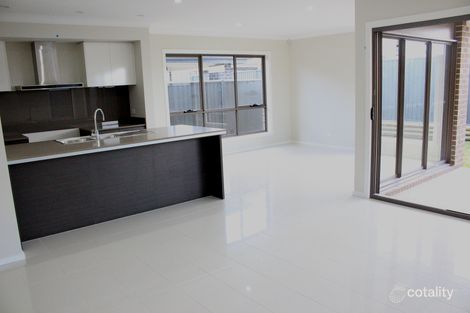 Property photo of 89 Armoury Road Jordan Springs NSW 2747