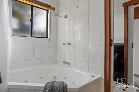Property photo of 2/69 Salisbury Crescent West Launceston TAS 7250