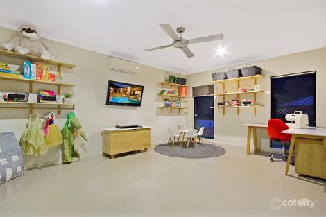 Property photo of 8 Lowther Close Redlynch QLD 4870