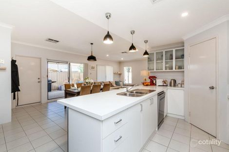 Property photo of 45A Seagull Way Yangebup WA 6164