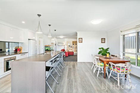 Property photo of 21 Dana Drive Devonport TAS 7310