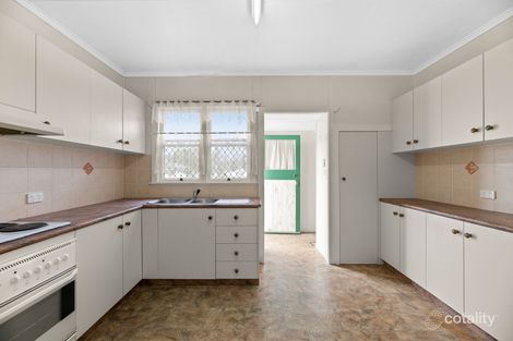 Property photo of 33 Gordon Avenue Newtown QLD 4350