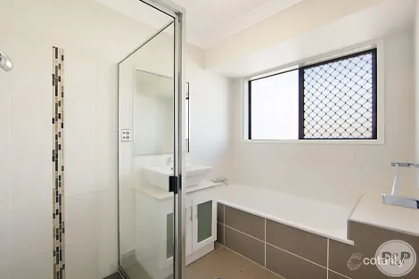 98a Daintree Dr, Bushland Beach, QLD 4818