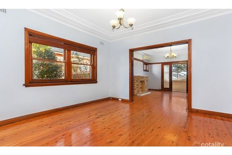 Property photo of 15 Carrisbrook Avenue Bexley North NSW 2207