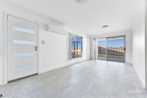 Property photo of 1/80 Sanctuary Drive Cranley QLD 4350