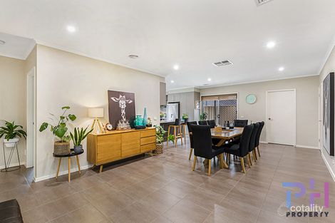 Property photo of 18 Kadina Court Strathfieldsaye VIC 3551