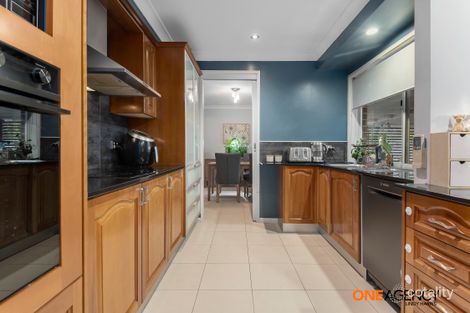 3 Autumn Cl, Hunterview, NSW 2330