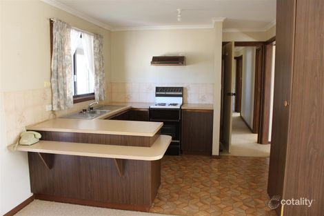 Property photo of 10 Killmier Terrace Bordertown SA 5268