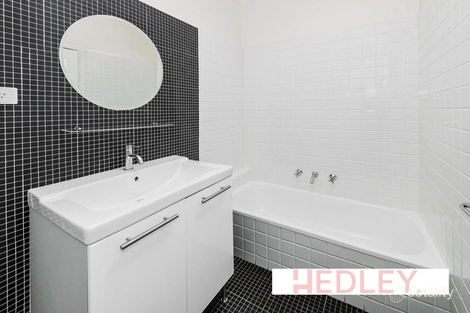 Property photo of 2/47 Osborne Avenue Glen Iris VIC 3146