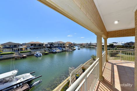 2 Leeuwin Pl, Halls Head, WA 6210