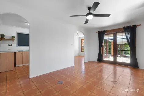 Property photo of 142 Cane Street Redland Bay QLD 4165