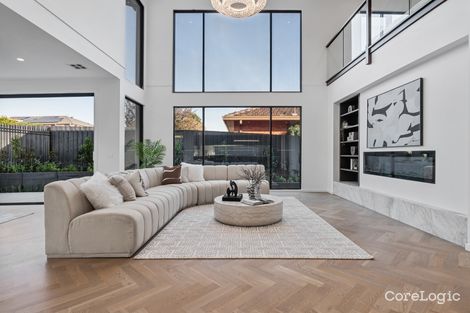 Property photo of 8 Dion Road Glen Waverley VIC 3150