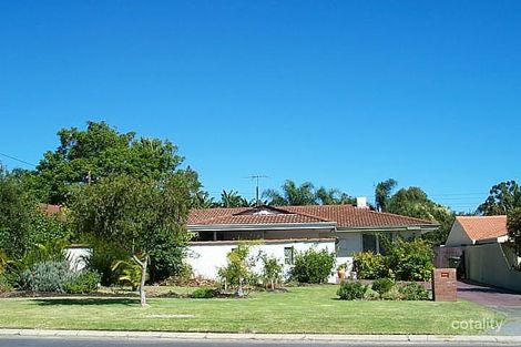 20 Waldorf St, Carine, WA 6020