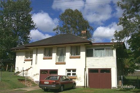 2 Albert St, Dinmore, QLD 4303