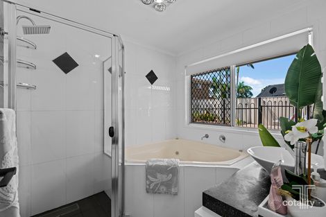 Property photo of 19 Rainbowridge Crescent Algester QLD 4115