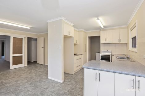 1/90 Smeaton Cl, Lara, VIC 3212