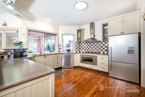 Property photo of 40 Waranga Drive Kialla VIC 3631