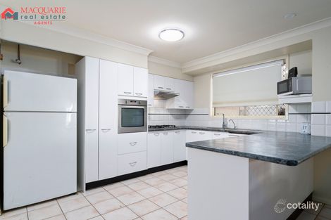Property photo of 10 Manar Place Prestons NSW 2170