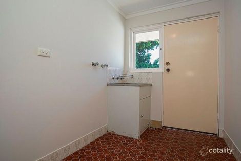 Property photo of 21 Grindleford Drive Balcatta WA 6021