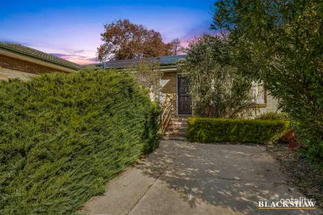 Property photo of 3/2 Gerald Street Queanbeyan NSW 2620