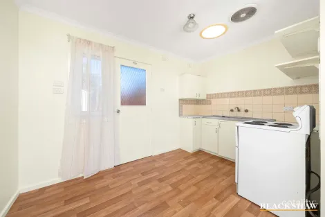 Property photo of 3/2 Gerald Street Queanbeyan NSW 2620